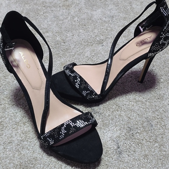 Aldo Shoes - Aldo Strappy Round Toe High Heels With Gemstones - Size 8 Worn